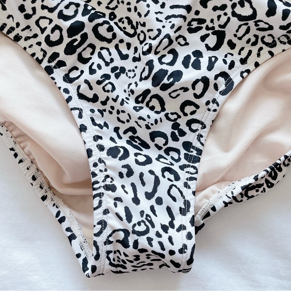 Kona Sol NWT High Waist Full Coverage Bikini Bottom Animal print size 14 16 - Picture 6 of 11